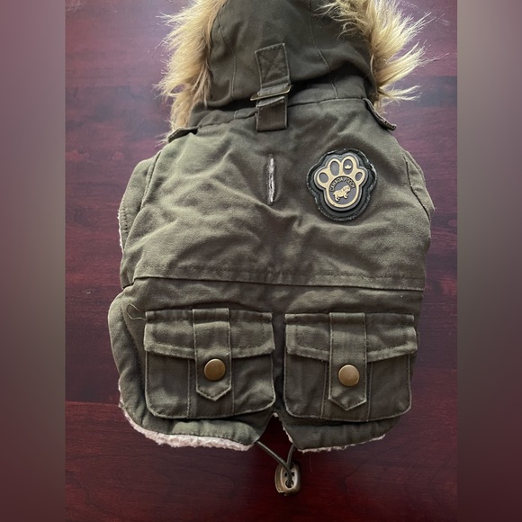 Canada Pooch ‘Alaskan Army Parka’ - Picture 2 of 8